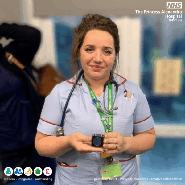 Dedicated nursery nurse receives prestigious award